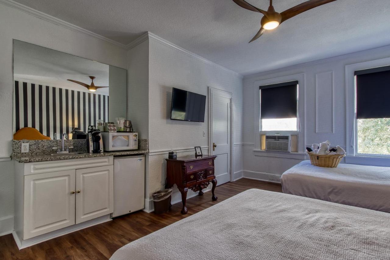 New Hotel Collection Downtown St Pete Sint-Petersburg Buitenkant foto