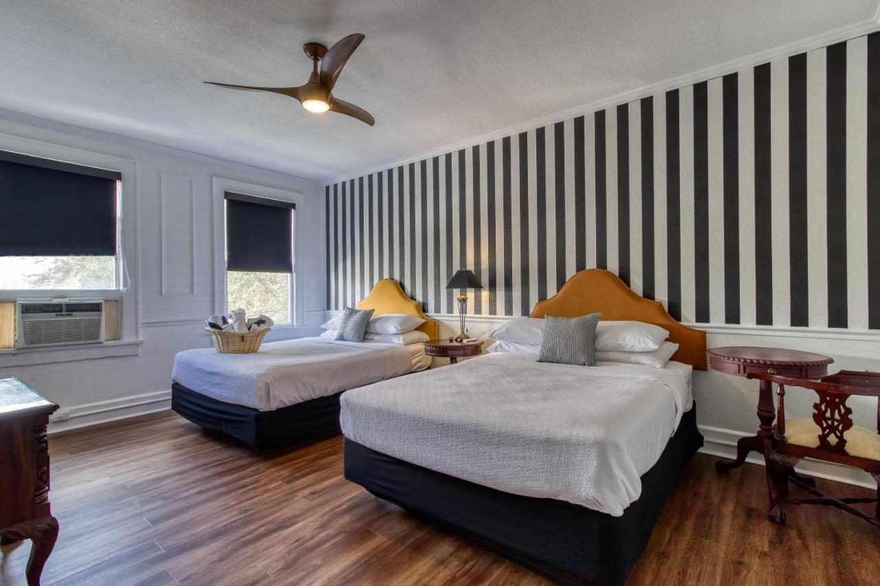 New Hotel Collection Downtown St Pete Sint-Petersburg Buitenkant foto